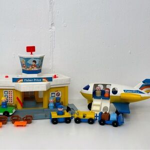 Vintage 1980 Fisher Price Little People Play Family Jetport Airport Set 933 Lot